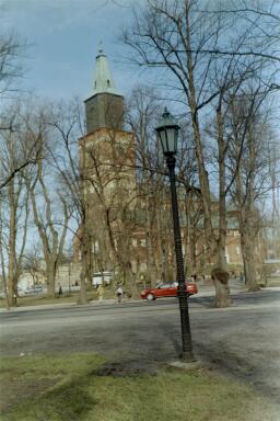 kirhat.jpg (22236 bytes)