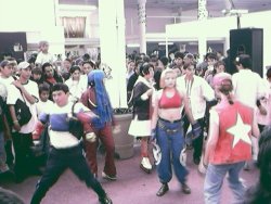 Y aun mas Cosplay!