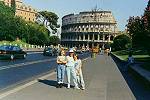 Com os filhos no Coliseu - Roma