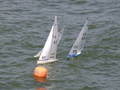 GBR47_3_2003_0606_1609.jpg (28590 bytes)