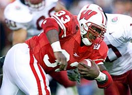 dayne3.jpg (22572 bytes)