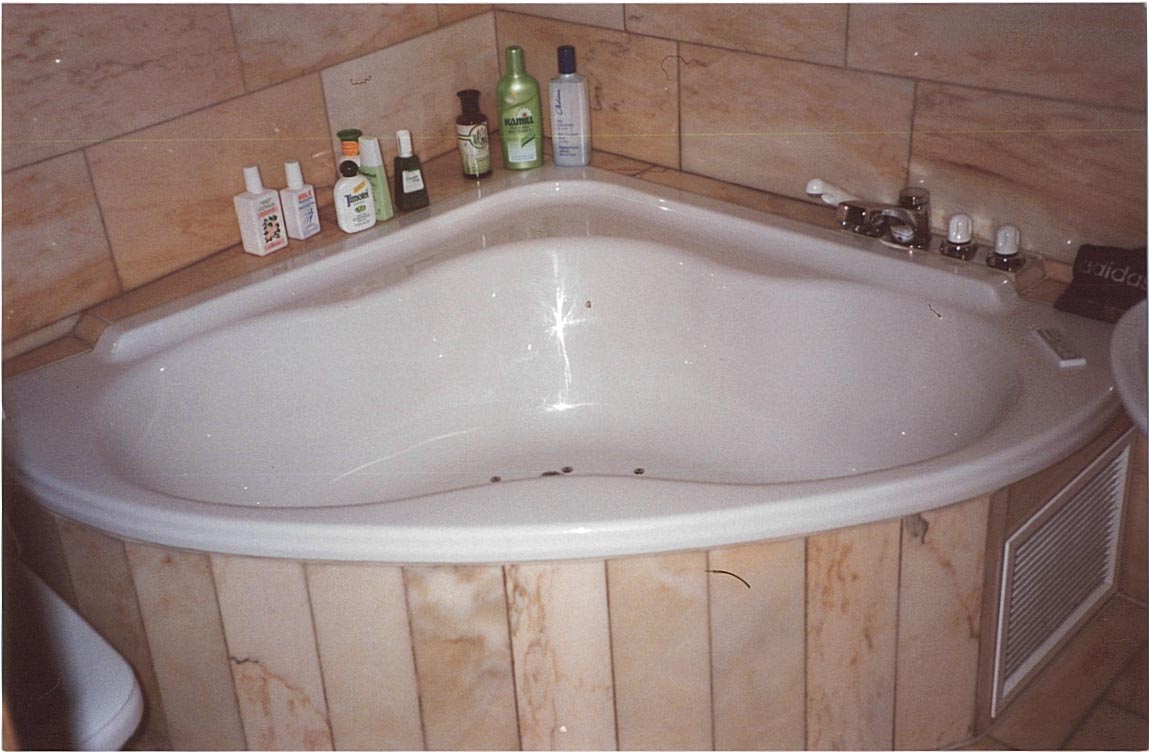 Honeymoon-Sprudelbad im OG