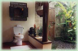 Separate toilet Lotus Villa