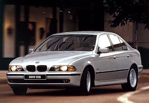 BMW 528i