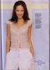 Kristin_Kreuk_pink_pants1.jpg 2.2K