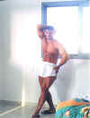 bloatedabs'n'thighs(b).jpg (34447 bytes)