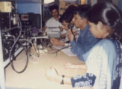 hamdemo2.gif (35599 bytes)