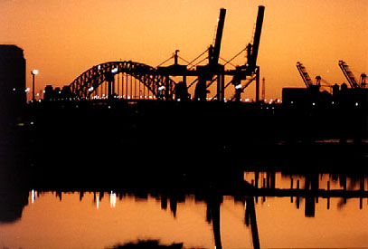 predawn bridge 200mm