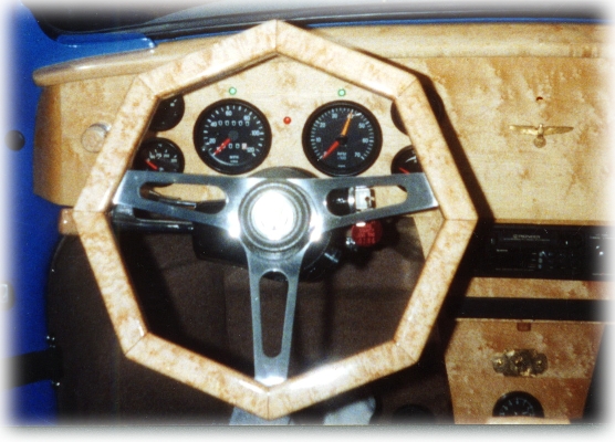 bugtruck4_dash.JPG