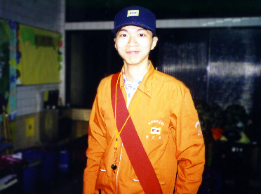 ȬPx̤j!! ڬO, ӧa?    (48338 bytes)
