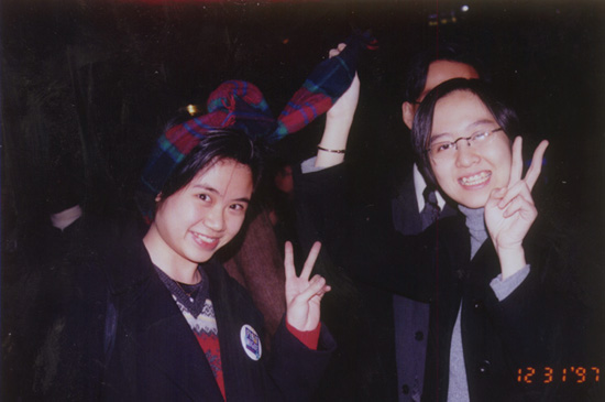 [Picture with Alice Wong]