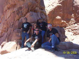 100_1967.jpg (72112 bytes)