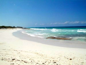 Atlantic side offers great beaches and panoramic views - Sandollar Beach, Great Exuma