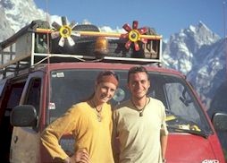mIMG0035-mitch-dahlia.jpg (18011 Byte)