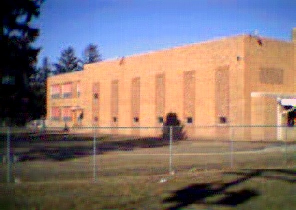 Hiawatha Elementary since 1959, Kirkland High School from ? - 1958