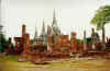 ruinas01.jpg (46199 bytes)