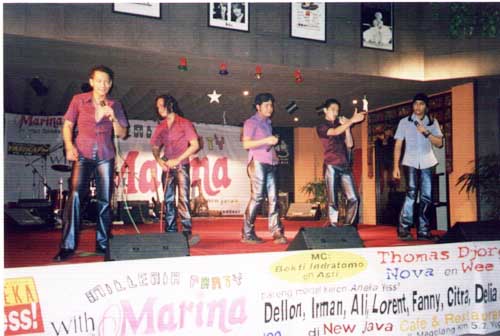 WEEBE Show Di Yogya