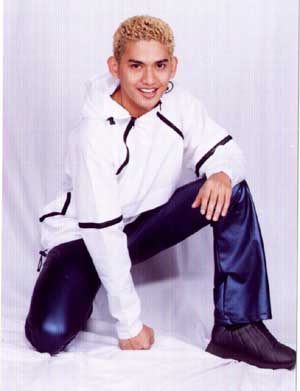 Babas dengan rambut emasnya...!!!
