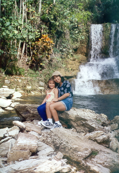 Minda and Yeye @ Namo Falls