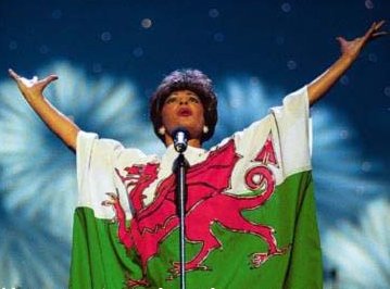Shirley Bassey