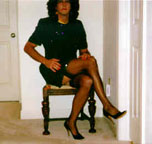 dress12a.jpg (12810 bytes)