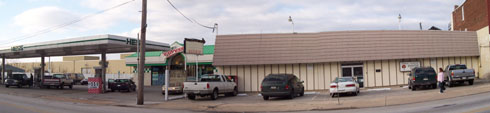 store_pan_outside