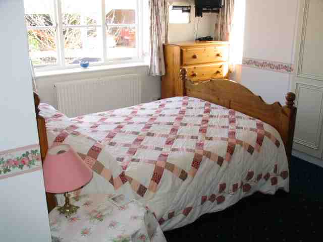 Orton Room - Double bedroom