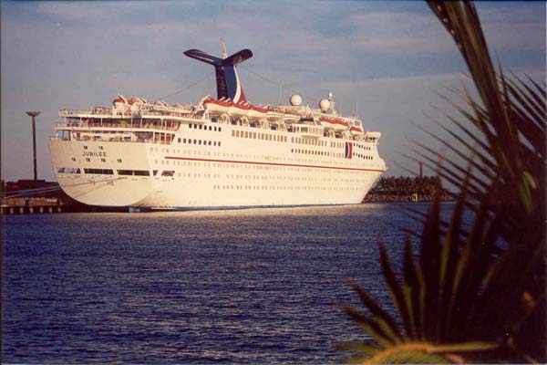 Jubilee docked in Costa Rica