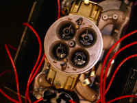 carb1.jpg (69405 bytes)