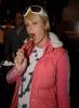paris_hilton_sucking1.jpg 2.5K