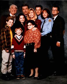 Picket Fences Cast  (16.6 kb)