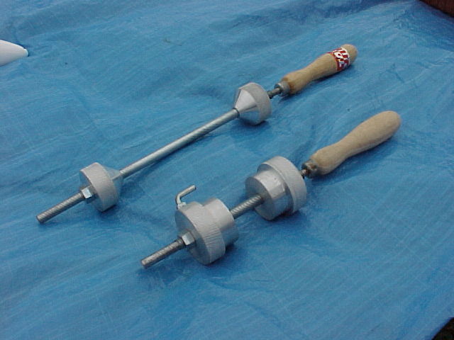 spoolwinders.jpg (48130 bytes)