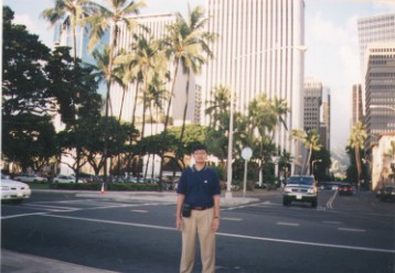 hawaii1.jpg (31893 bytes)