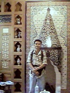 Hendy di Jepang