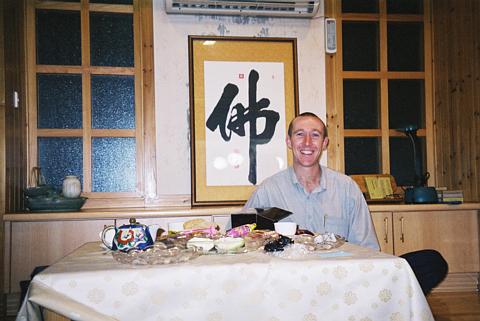 David drinking tea in Taiwan
