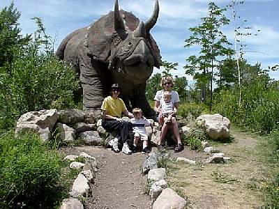 DINO108.JPG