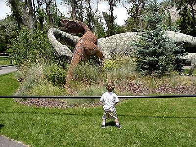 DINO215.JPG