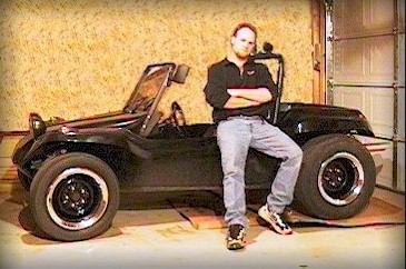 Scott n  buggy.jpg (40680 bytes)
