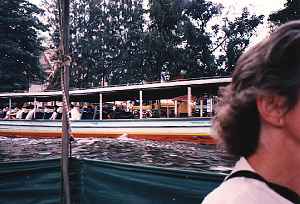 tour boat