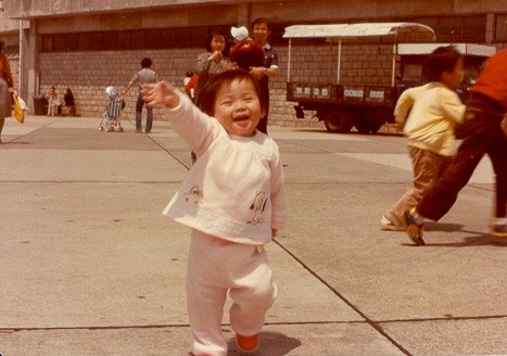 childhood07.jpg (49374 bytes)