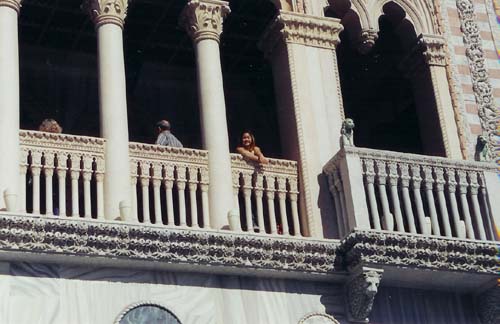 09_Jen_at_The_Venetian