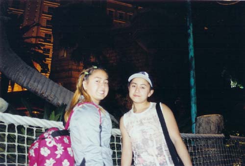 55_Jen_Cheri_at_Treasure_Island