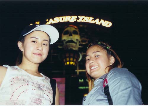 57_Cheri_Jen_at_Treasure_Island