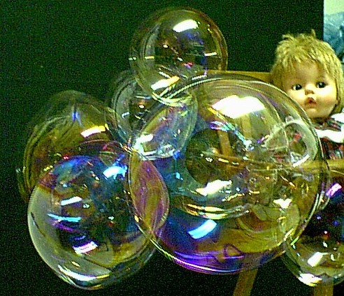 Dry bubbles