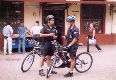 Policias