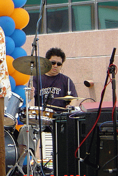 DSC01124-Ben.gif