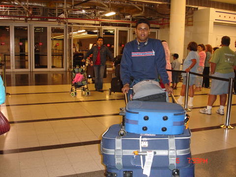 THATS MY FIRST PICTURE IN THE UNITED STATES OF AMERICA... ONE OF THE MOST TREASURED ONES ! 