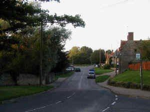 High Street.JPG (197760 bytes)