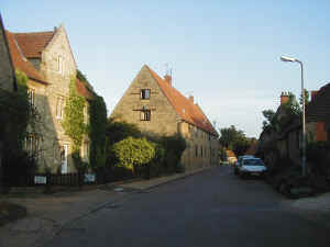 Little Street.JPG (188565 bytes)