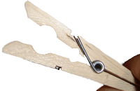 clothespin-unsafe.gif (9712 bytes)